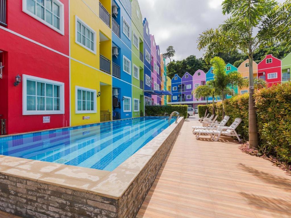 Holland Resort Phuket Exteriör bild