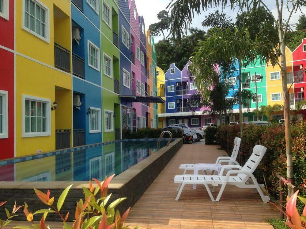 Holland Resort Phuket Exteriör bild