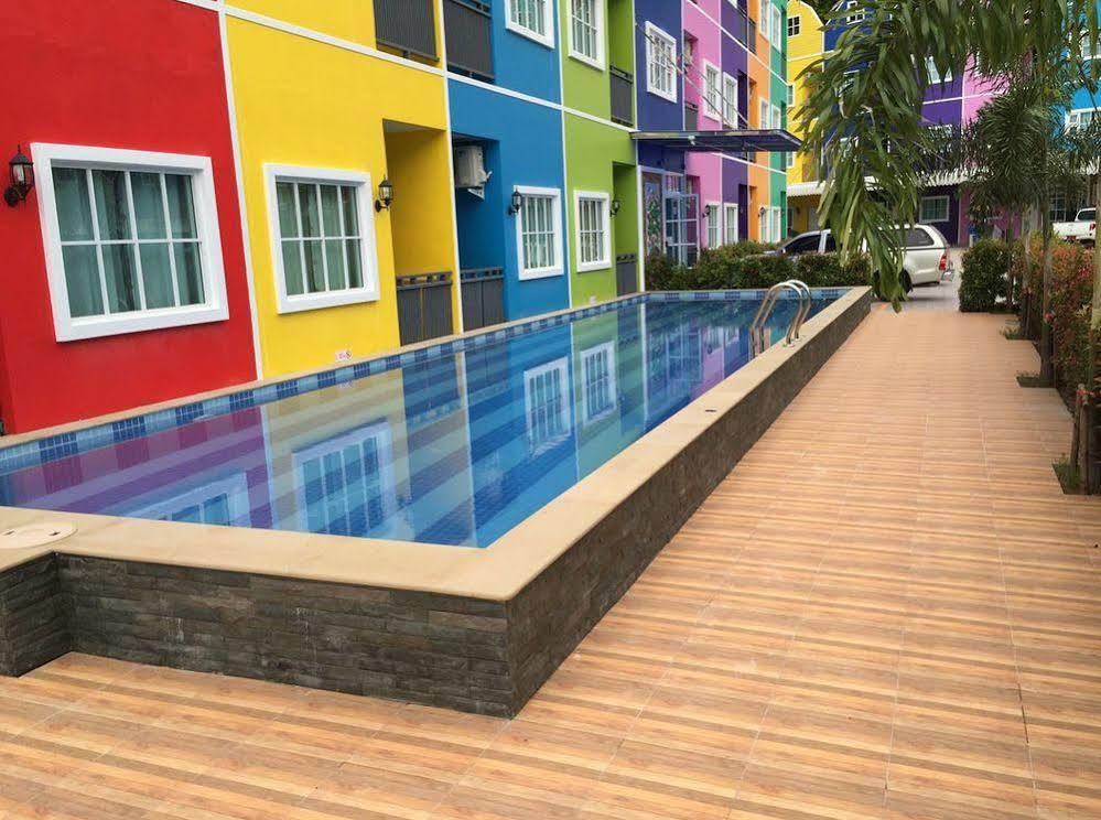 Holland Resort Phuket Exteriör bild